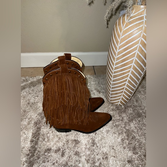 Shyanne Brown Fringe Heeled Boots - Picture 5 of 6